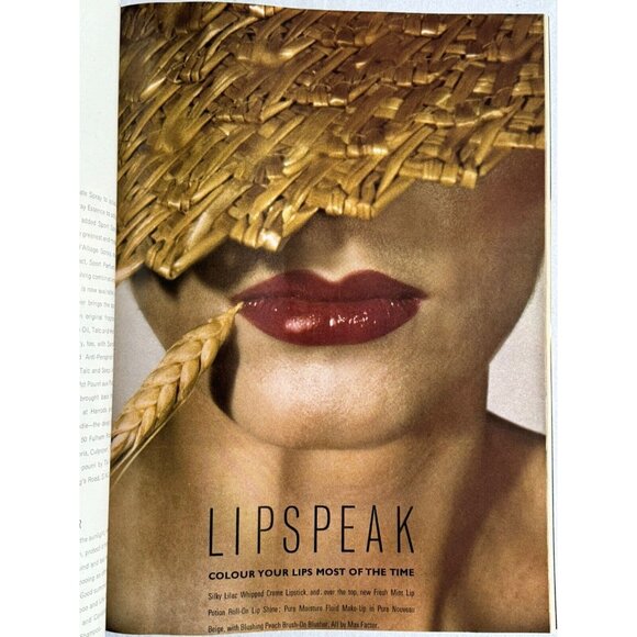 BRITISH VOGUE - July 1975 - Picture 9 of 16